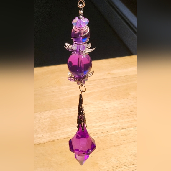 The Unbranded Brand Other - Elegant Purple Resin Suncatcher Ornament